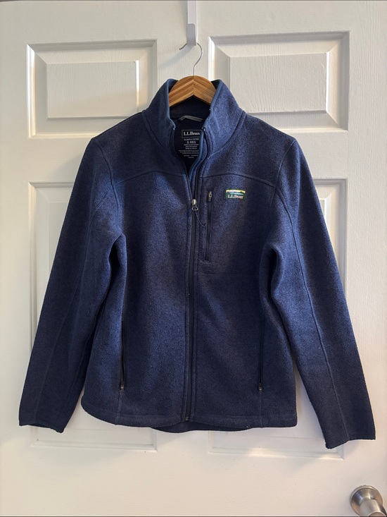 L.L. Bean Other - L.L. Bean Seater Fleece Jacket